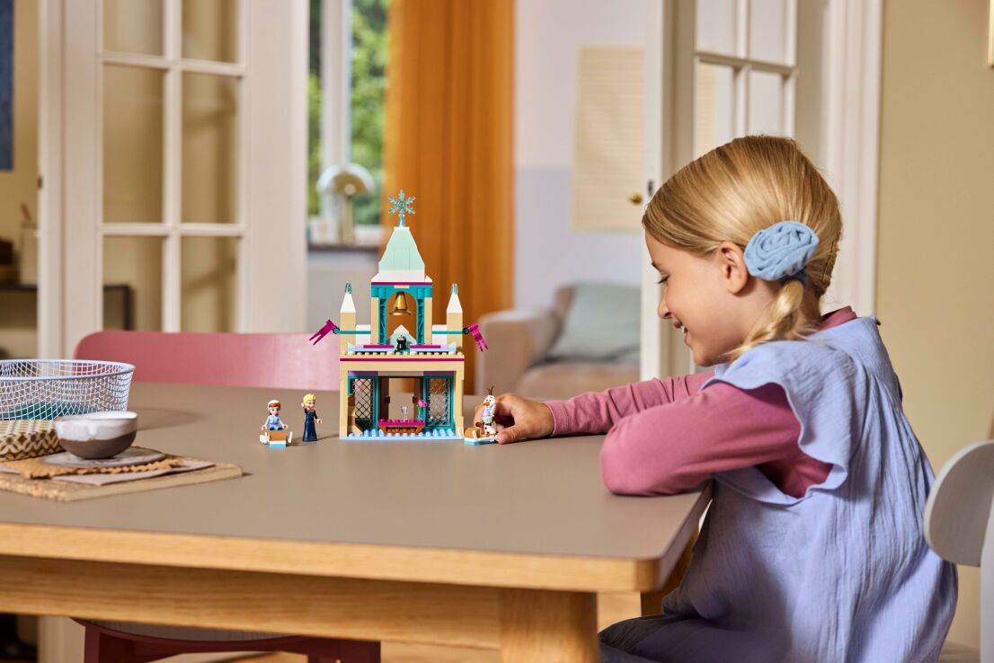 LEGO Disney Princess Arendelle Frozen Castle (43265) (7)