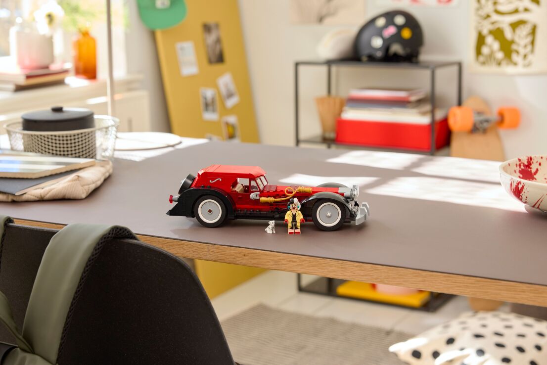 LEGO Disney Cruella De Vil's Car (43277) (9)