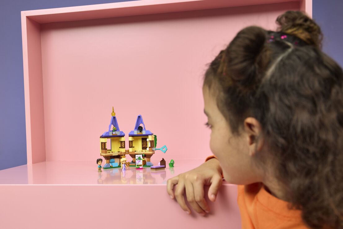 LEGO® Disney Princess Rapunzel's Mini Tower (43294) (8)