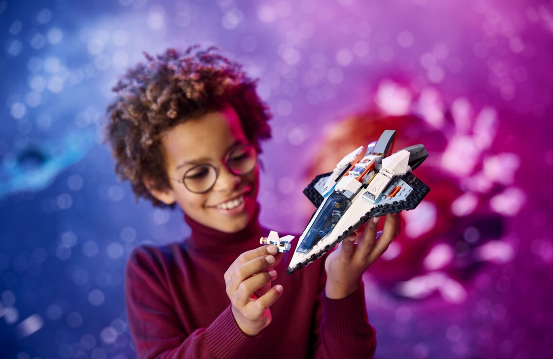 LEGO City Interstellar Spaceship (60430) (5)