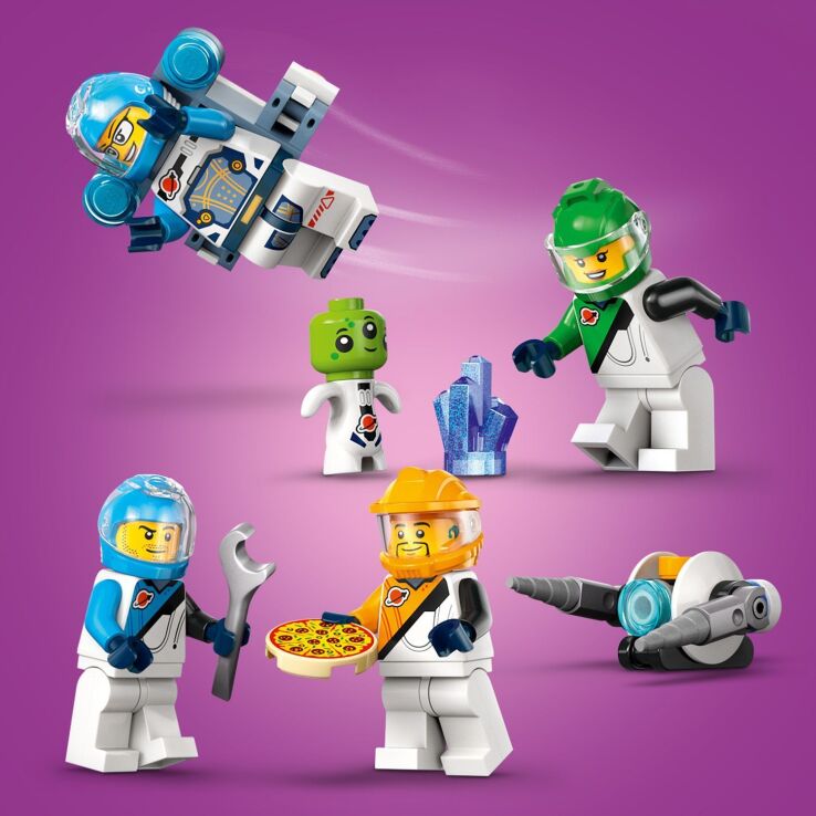 LEGO® City Modular Galactic Spaceship (60446) (4)