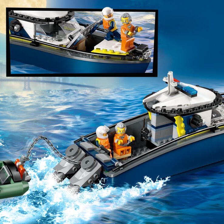 LEGO City Police Boat Chase (60456) (2)