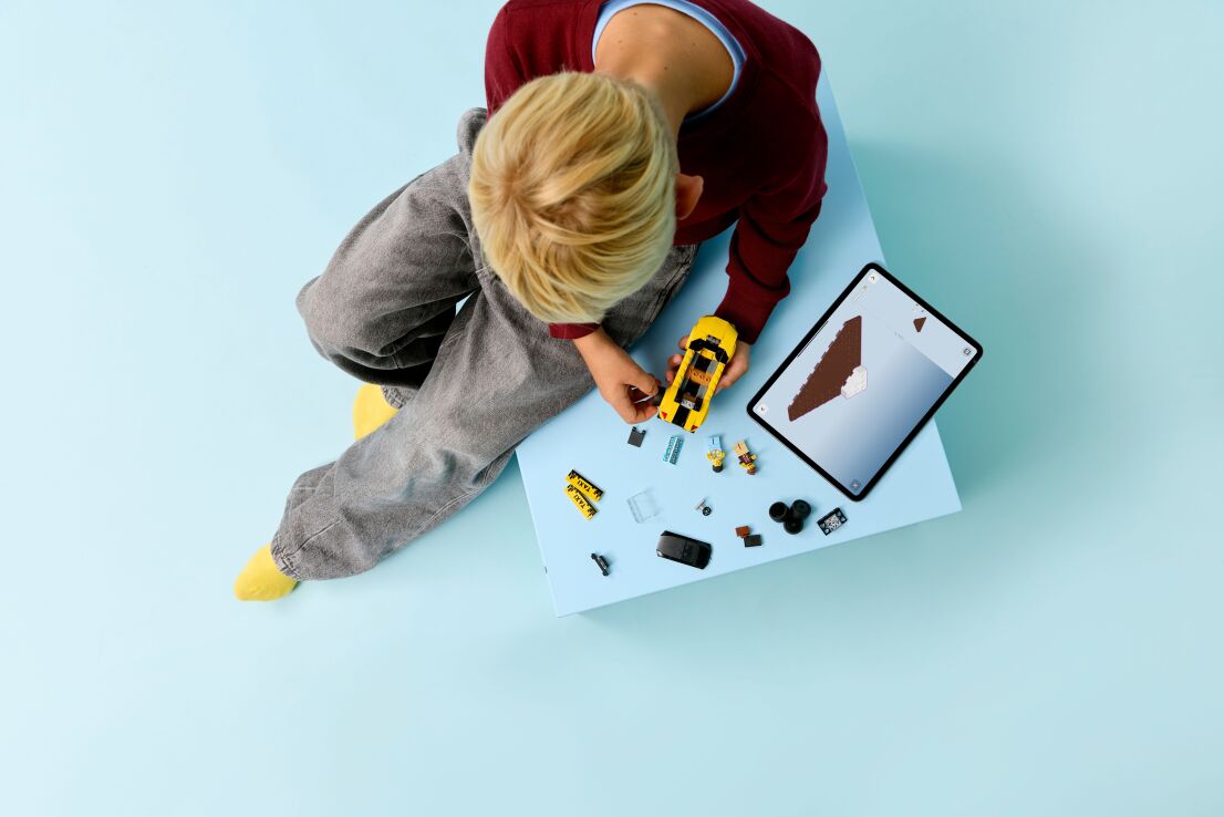 LEGO City Yellow Taxi (60487) (5)