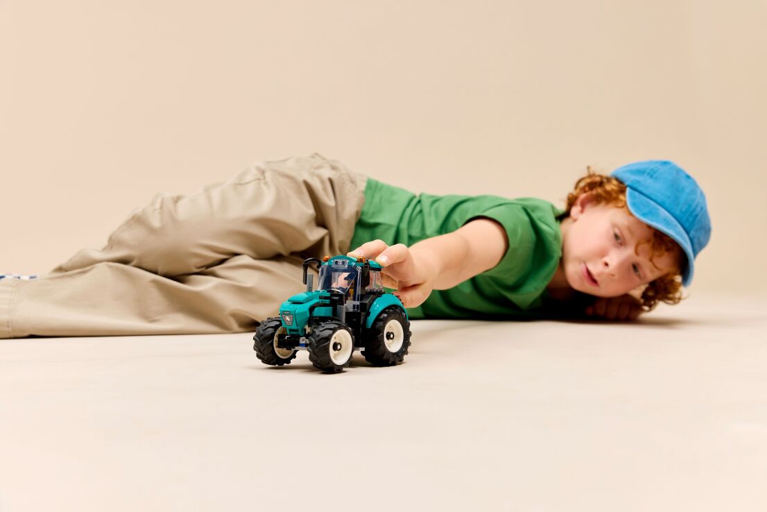 LEGO City Tractor (60498) (7)