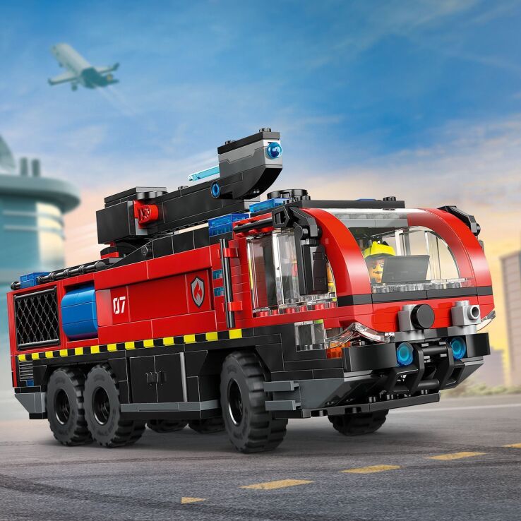 LEGO® City Airport Fire Truck (60499) (2)