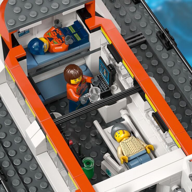 LEGO City Coast Guard Rescue Boat & Helicopter (60504) (3)