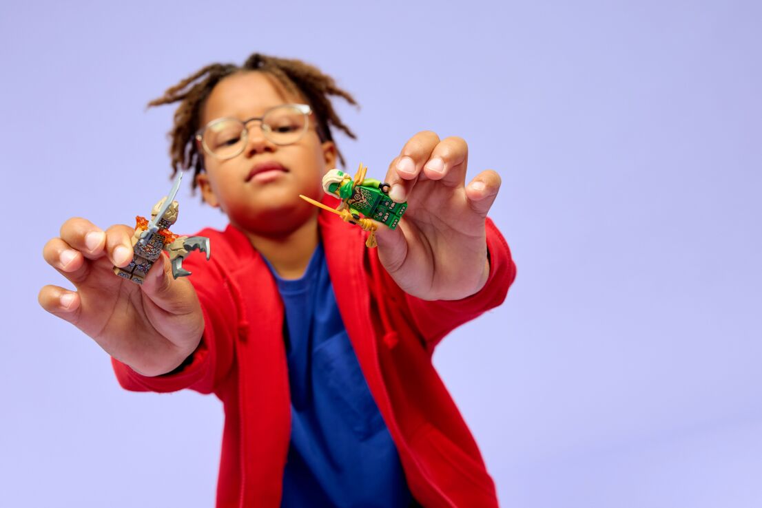 LEGO Ninjago Lloyd vs. Earth Monster Spinner (71850) (5)