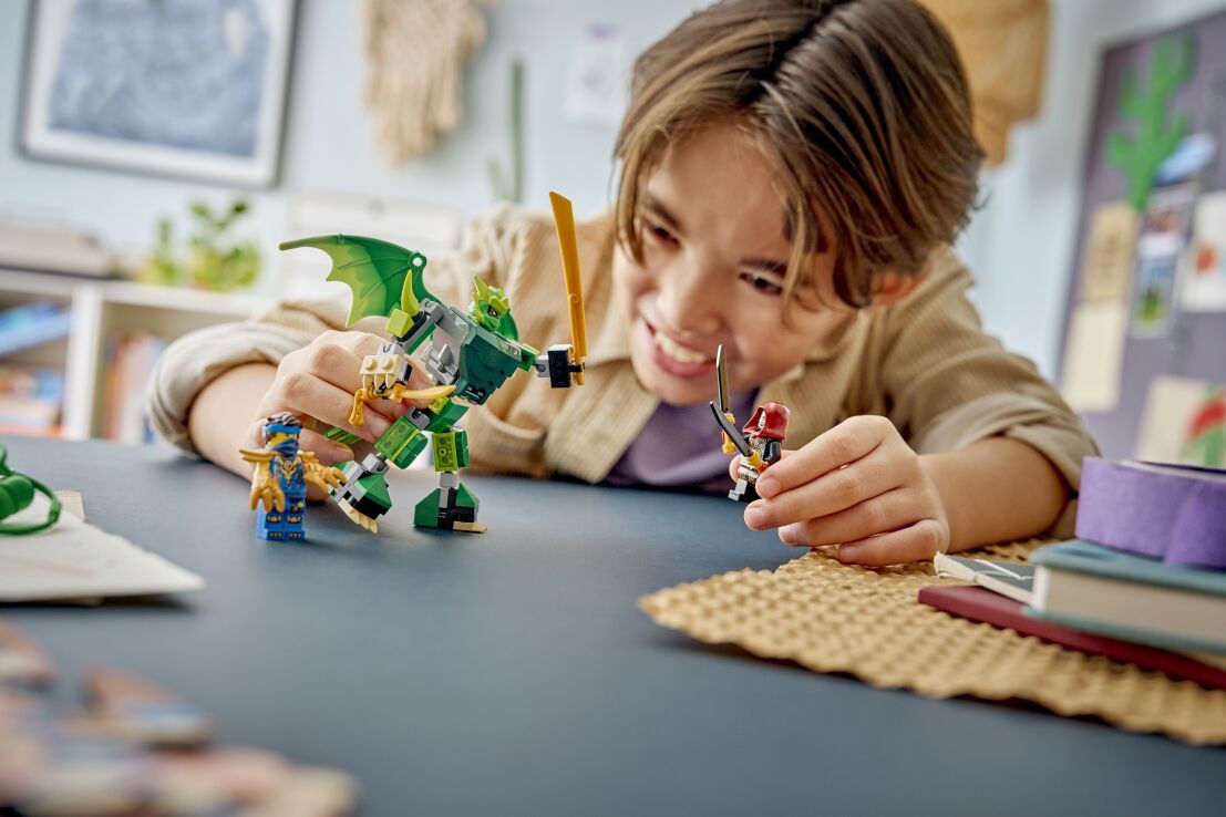LEGO® Ninjago Lloyd's Dragon Mech Battle Pack (71862) (6)