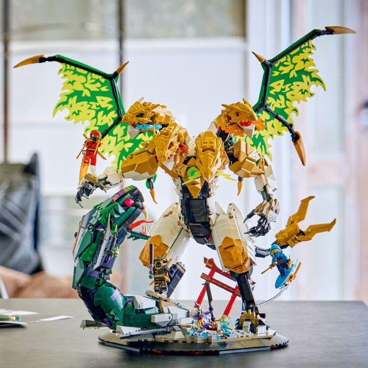 LEGO® Ninjago Ultra Dragon Battle (71872) (2)