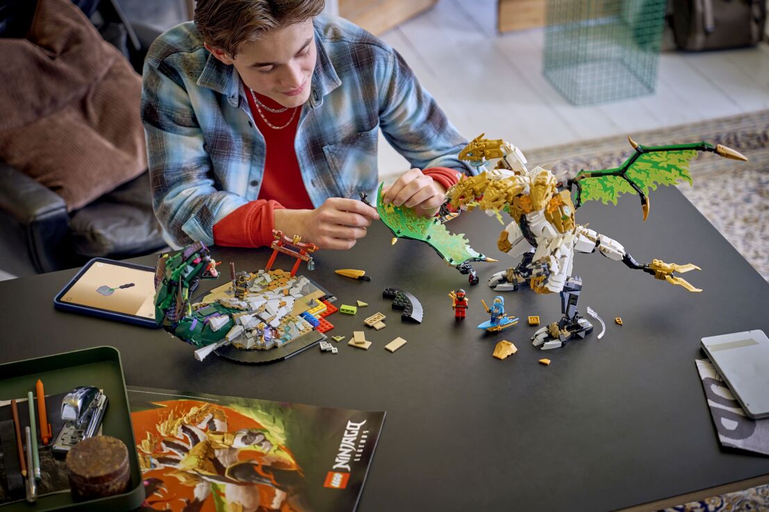 LEGO® Ninjago Ultra Dragon Battle (71872) (5)