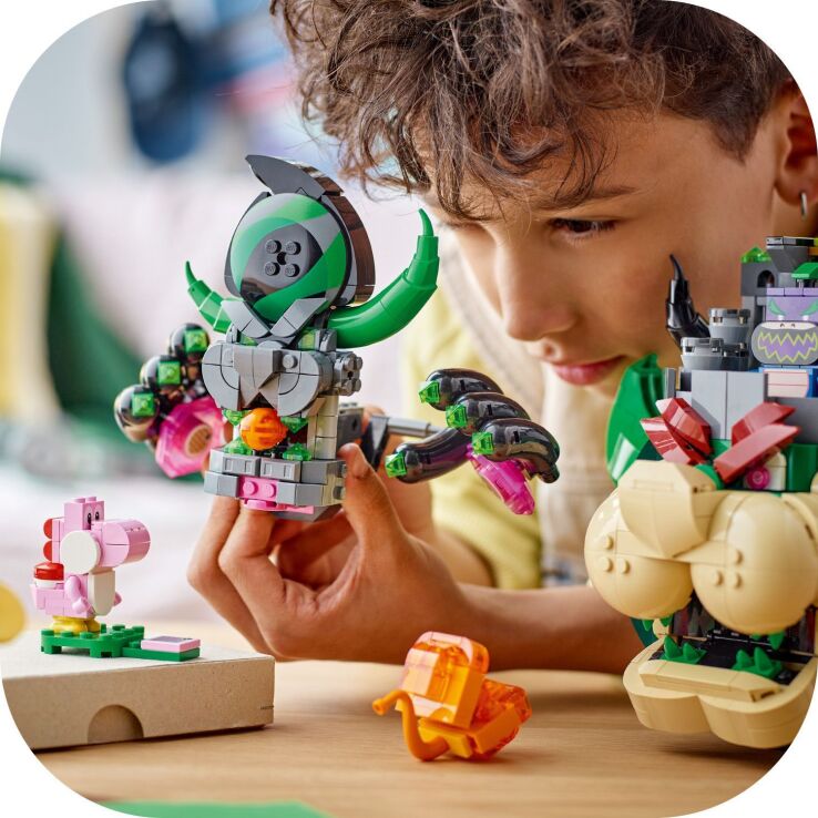 LEGO Super Mario Prince Florian & Castle Bowser (72042) (4)