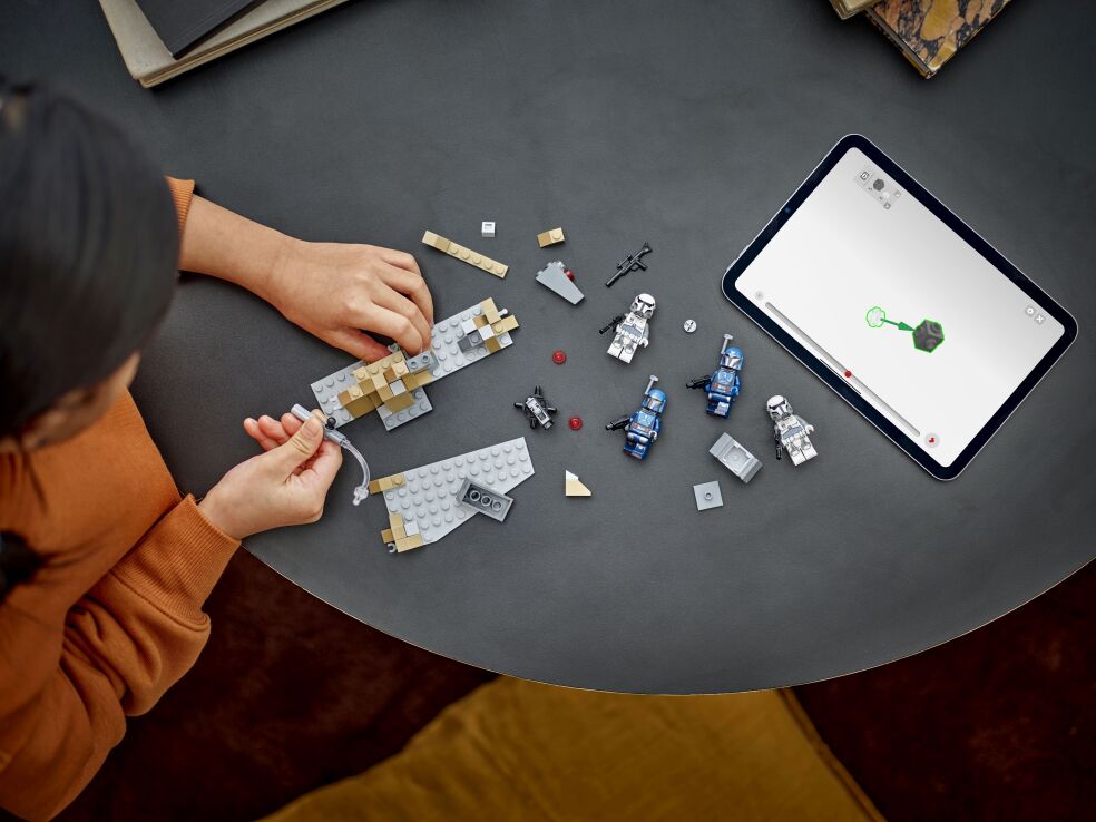 LEGO® Star Wars Ambush On Mandalore Battle (75373) (5)