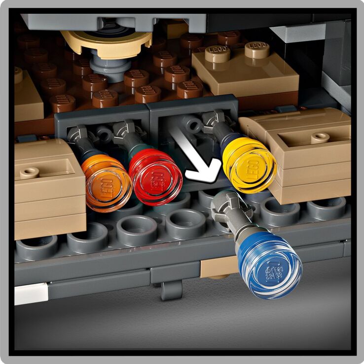 LEGO Star Wars The Onyx Cinder (75374) (4)