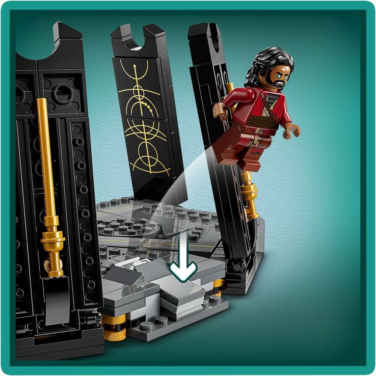 LEGO® Star Wars Ahsoka Tano's Duel On Peridea (75385) (4)