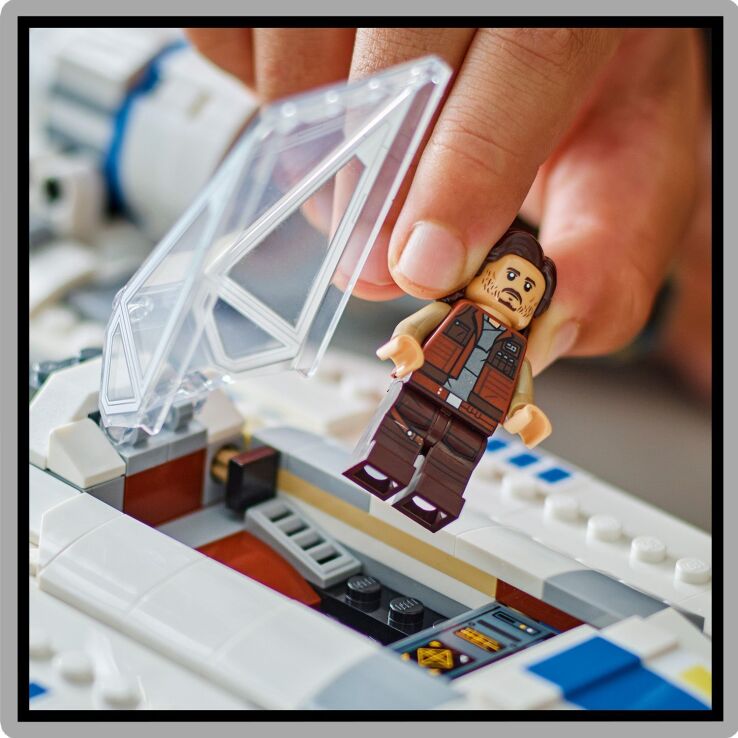 LEGO Star Wars Rebel U-Wing Starfighter (75399) (3)