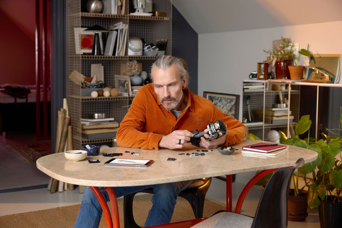 LEGO® Star Wars Kaylo Ren Helmet (75415) (4)