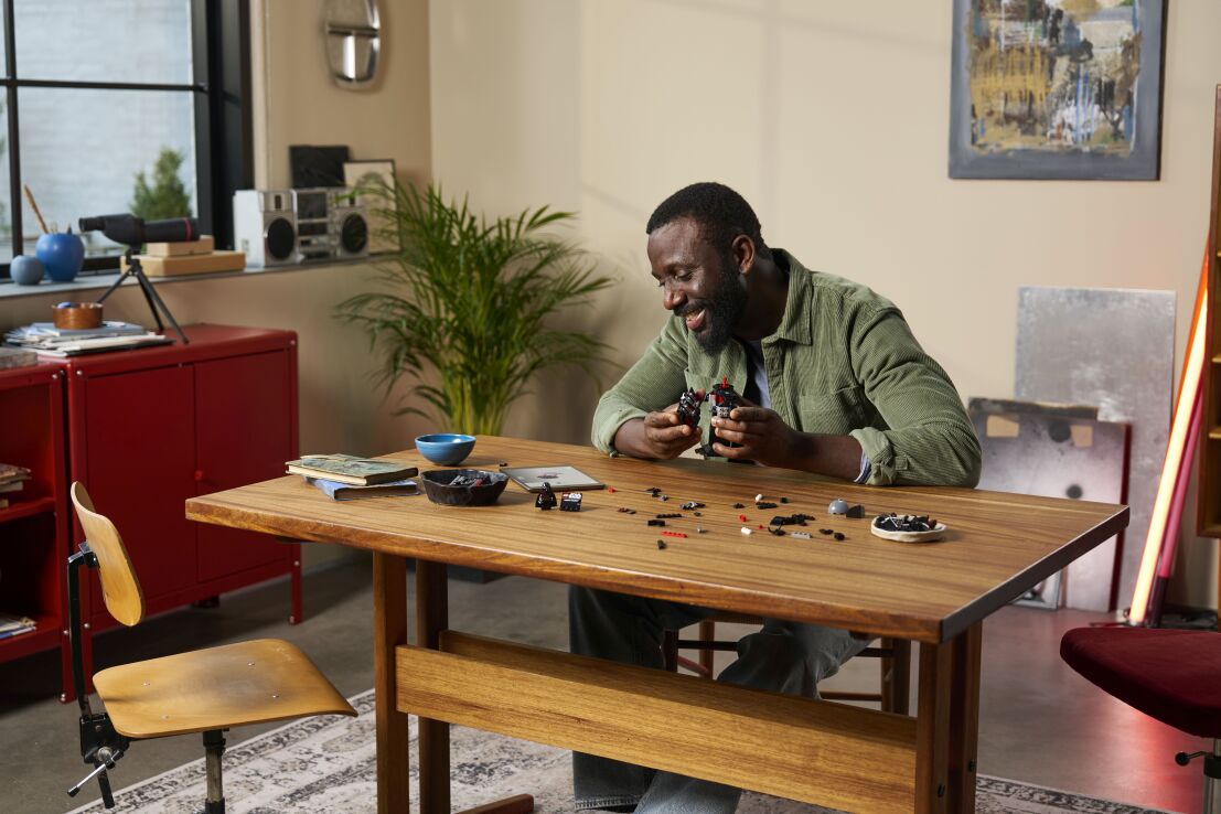 LEGO® Star Wars Darth Vader Bust (75439) (5)