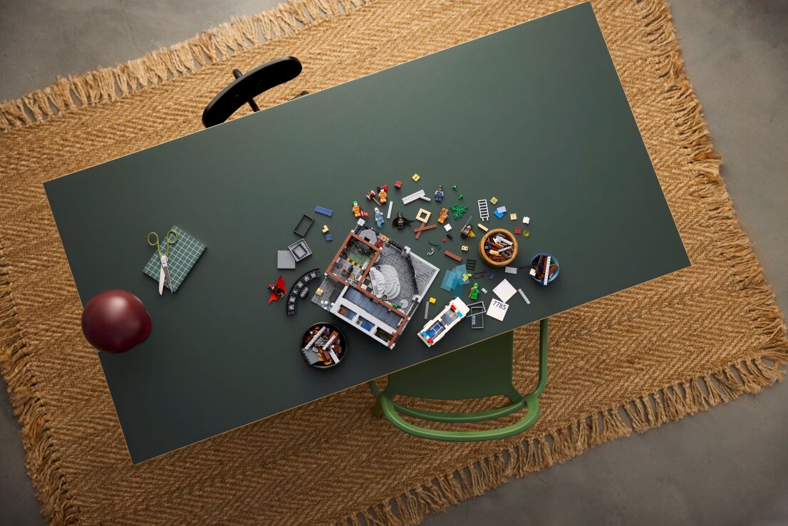 LEGO Super Heroes DC Batman Arkham Asylum (76300) (8)