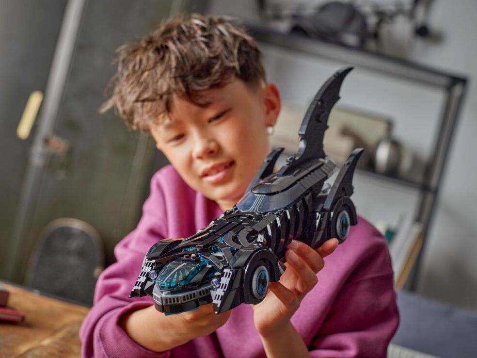 LEGO Super Heroes Batman Forever Batmobile (76304) (7)