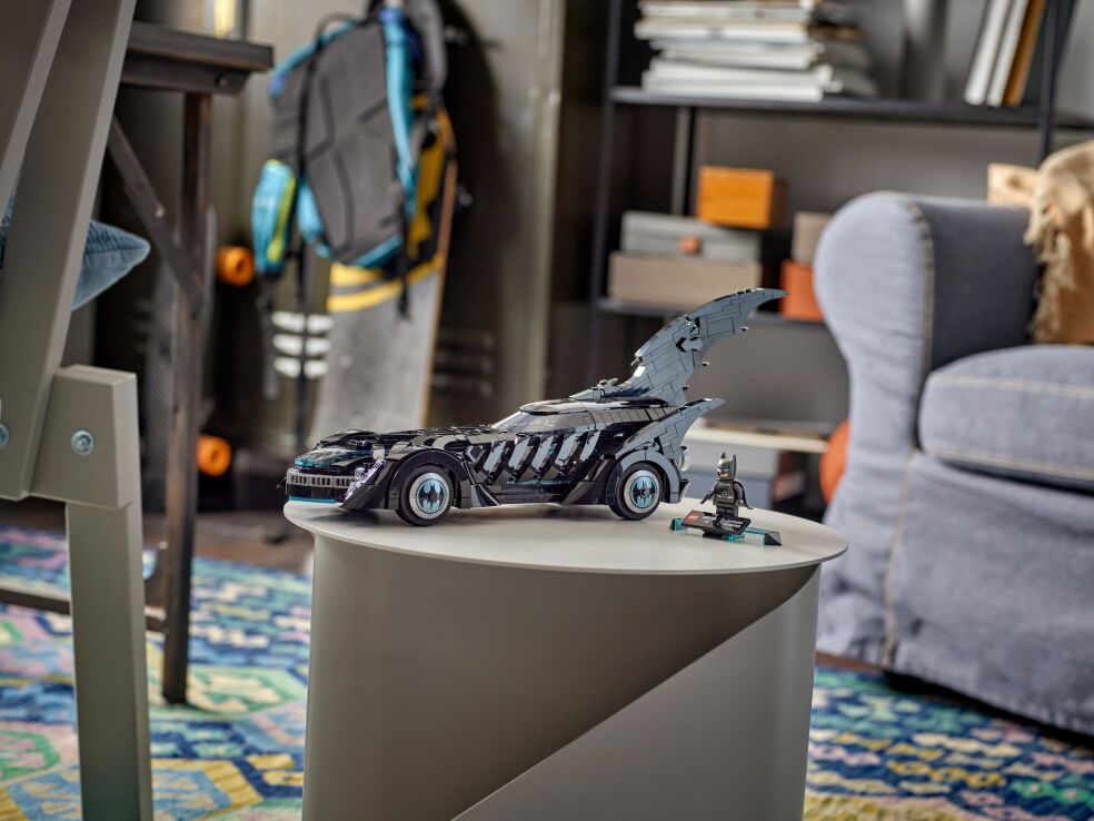 LEGO Super Heroes Batman Forever Batmobile (76304) (8)