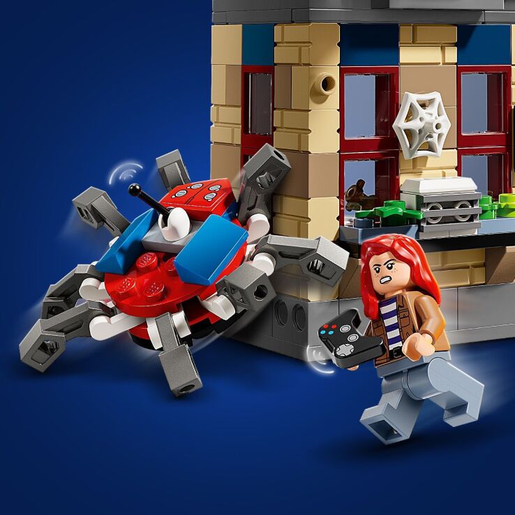 LEGO Super Heroes Peter Parker's Apartment (76317) (5)