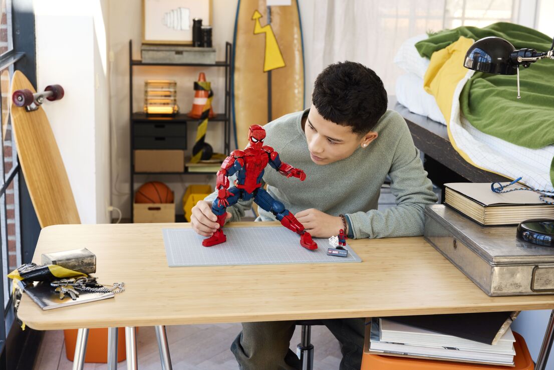 LEGO® Super Heroes Spider-Man Hero Figure (76346) (5)