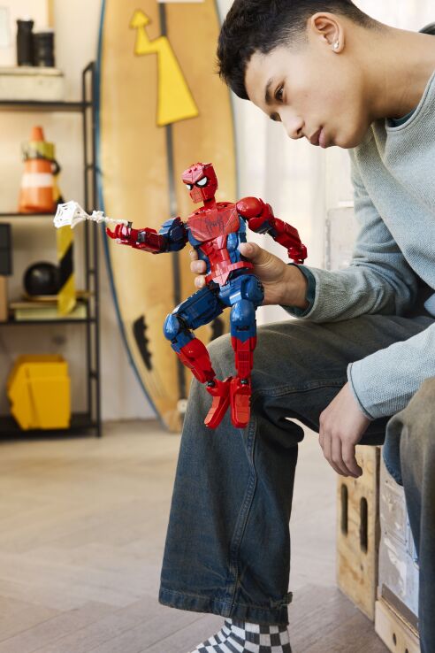 LEGO® Super Heroes Spider-Man Hero Figure (76346) (6)