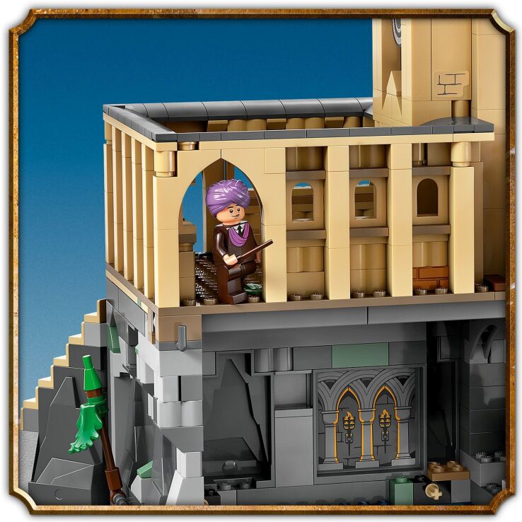LEGO Harry Potter Hogwarts Castle: The Great Hall (76435) (3)