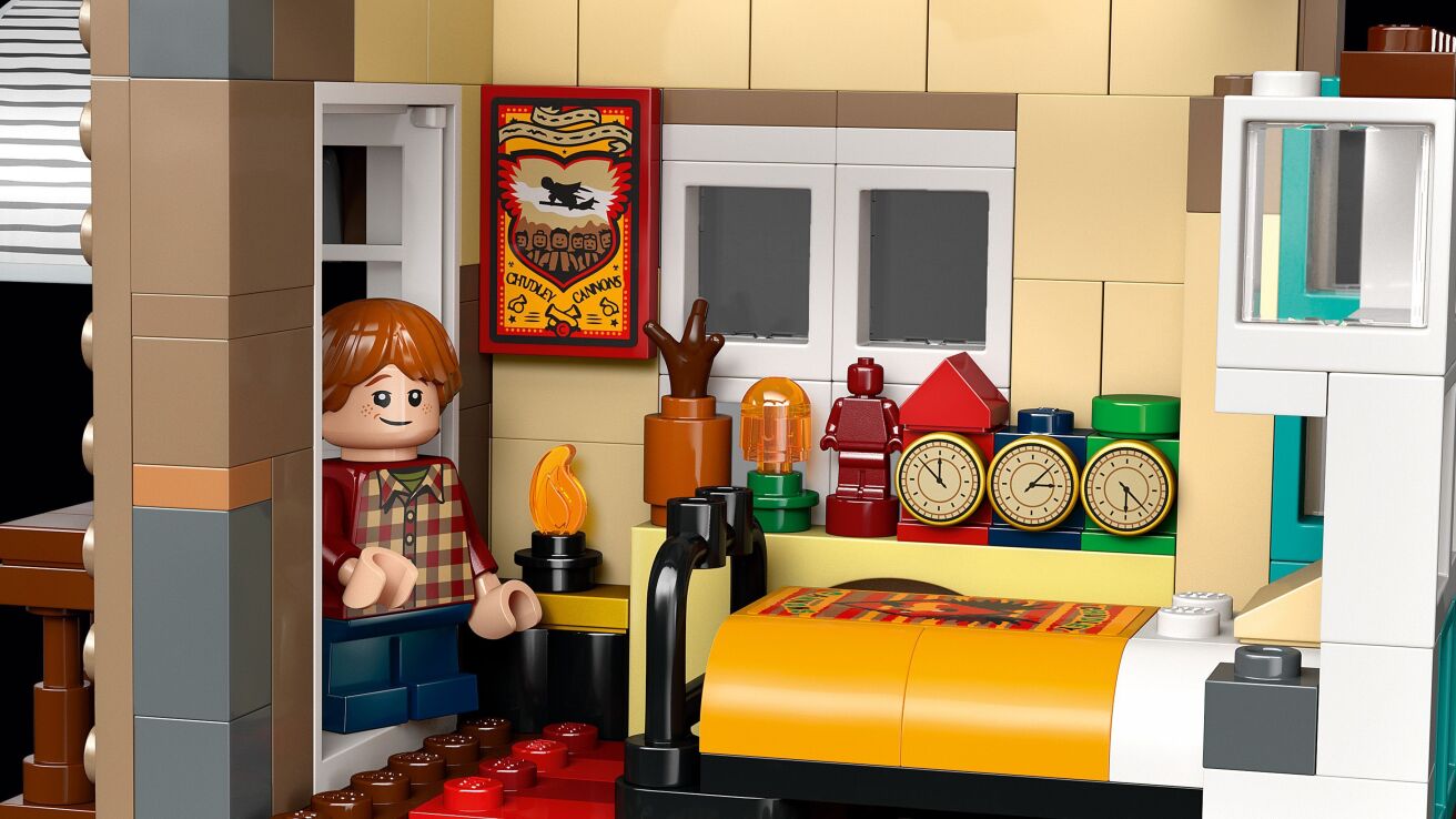 LEGO Harry Potter The Burrow Collector's Edition (76437) (16)