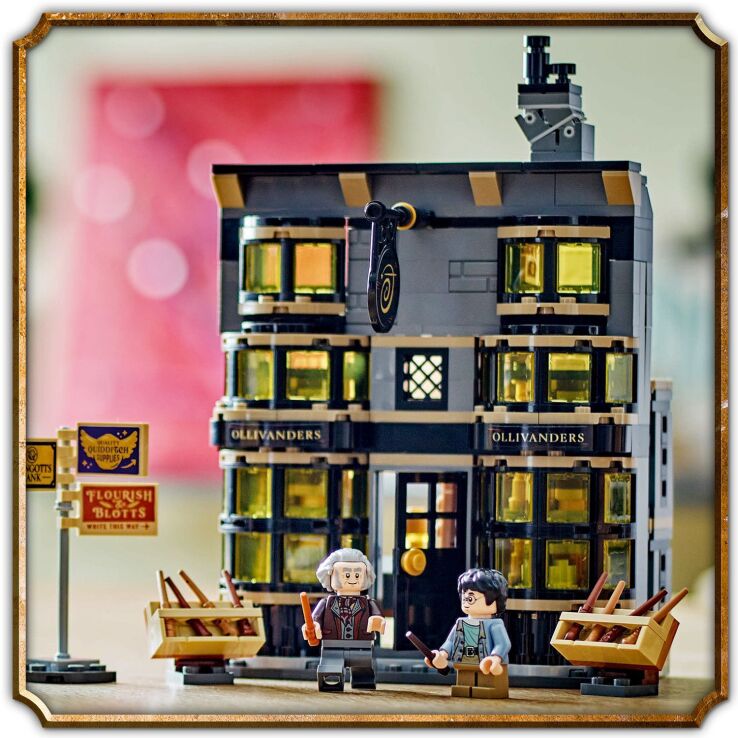 LEGO® Harry Potter Ollivanders & Madam Malkin's Robes (76439) (2)