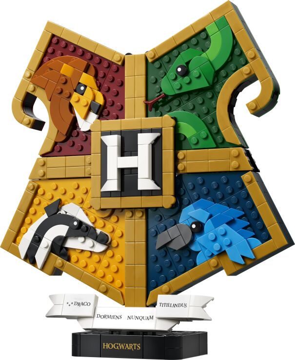 LEGO® Harry Potter Hogwarts House Crest (76462) (1)