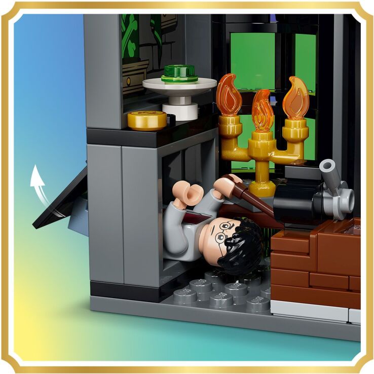 LEGO® Harry Potter Knockturn Alley Wizarding Shops (76471) (4)
