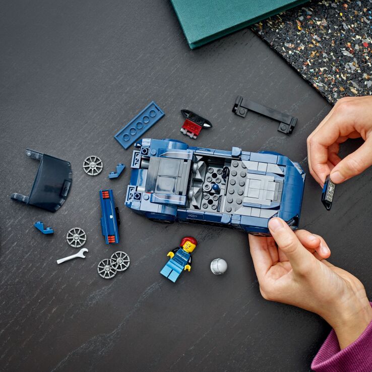 LEGO Speed Champions Ford Mustang Dark Horse Sports Car (76920) (4)