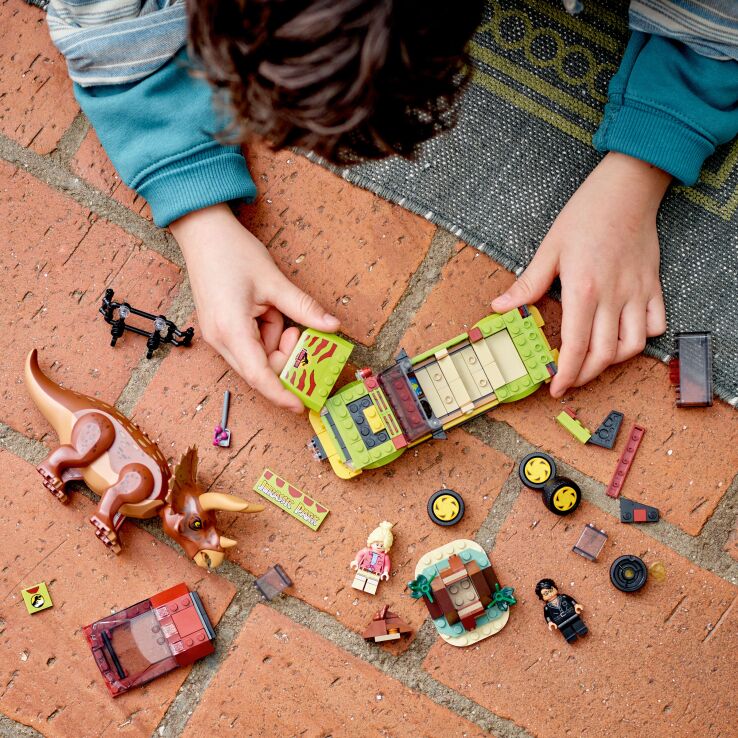 LEGO Jurassic World Triceraptops Research (76959) (6)