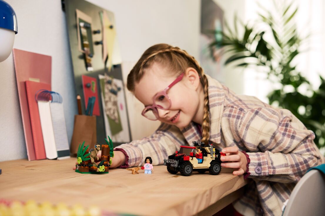 LEGO Jurassic World Raptor Off-Road Escape (76972) (7)