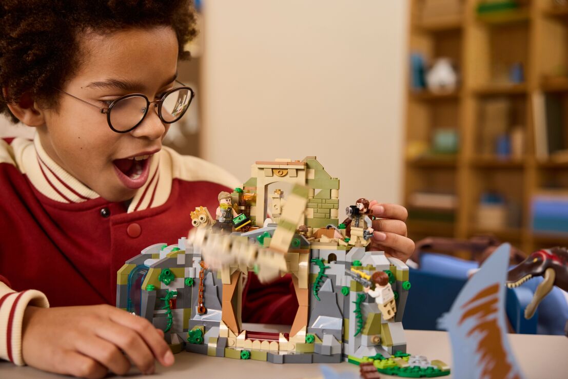 LEGO Jurassic World Spinosaurus & Quetzalcoatlus Air Mission (76976) (6)