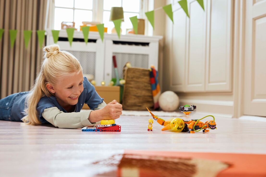 LEGO Sonic The Hedgehog Super Shadow vs. Biolizard (77003) (8)