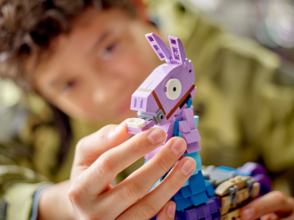LEGO Fortnite Supply Llama (77071) (7)