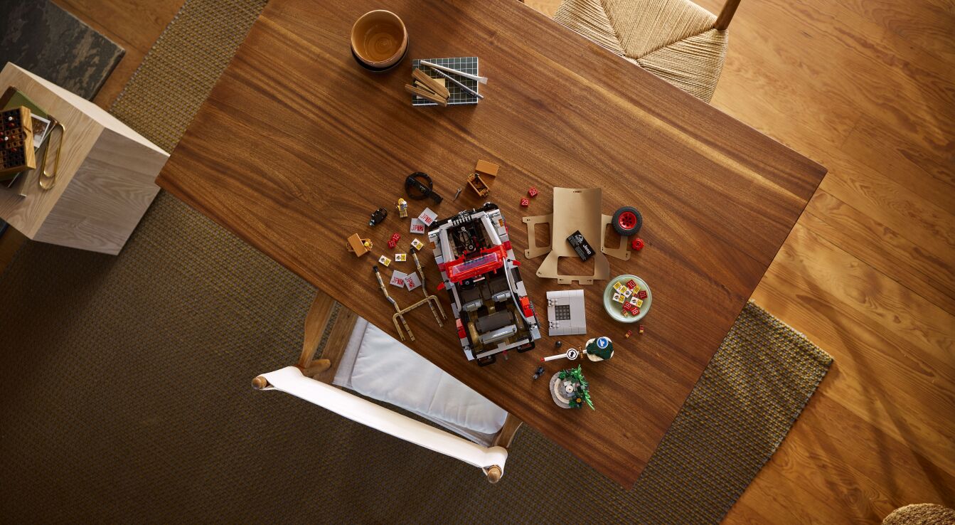 LEGO® Jurassic World Jurassic Jeep Wrangler (77984) (3)