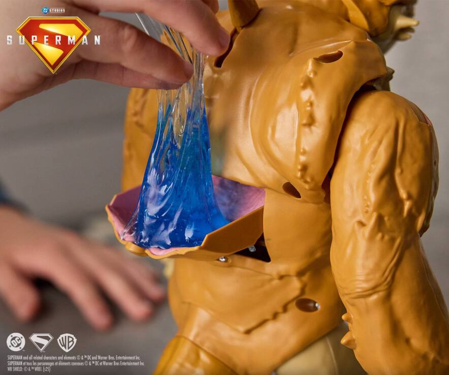 Superman Movie Superman vs Kaiju 15cm (6073195) (4)