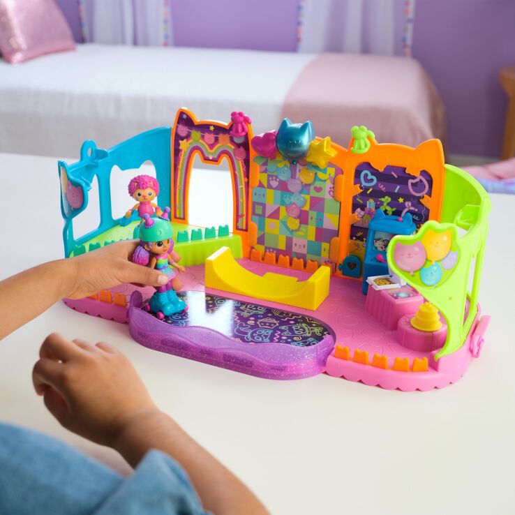 Gabby'S Dollhouse Attic & Skate Park Playset (6069755) (4)