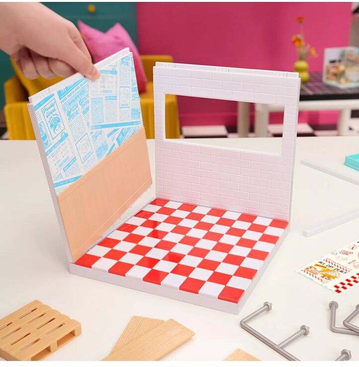 Miniverse-Make It Mini Spaces Pizza (566069X1EUC) (3)