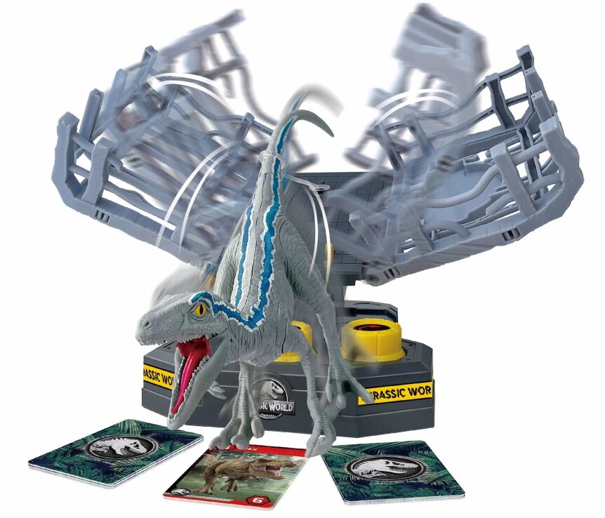 Jurassic World Cage Breaker (7523) (1)