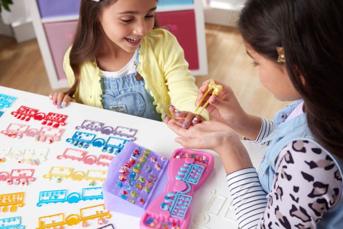 Aquabeads Nail Studio (35027) (2)