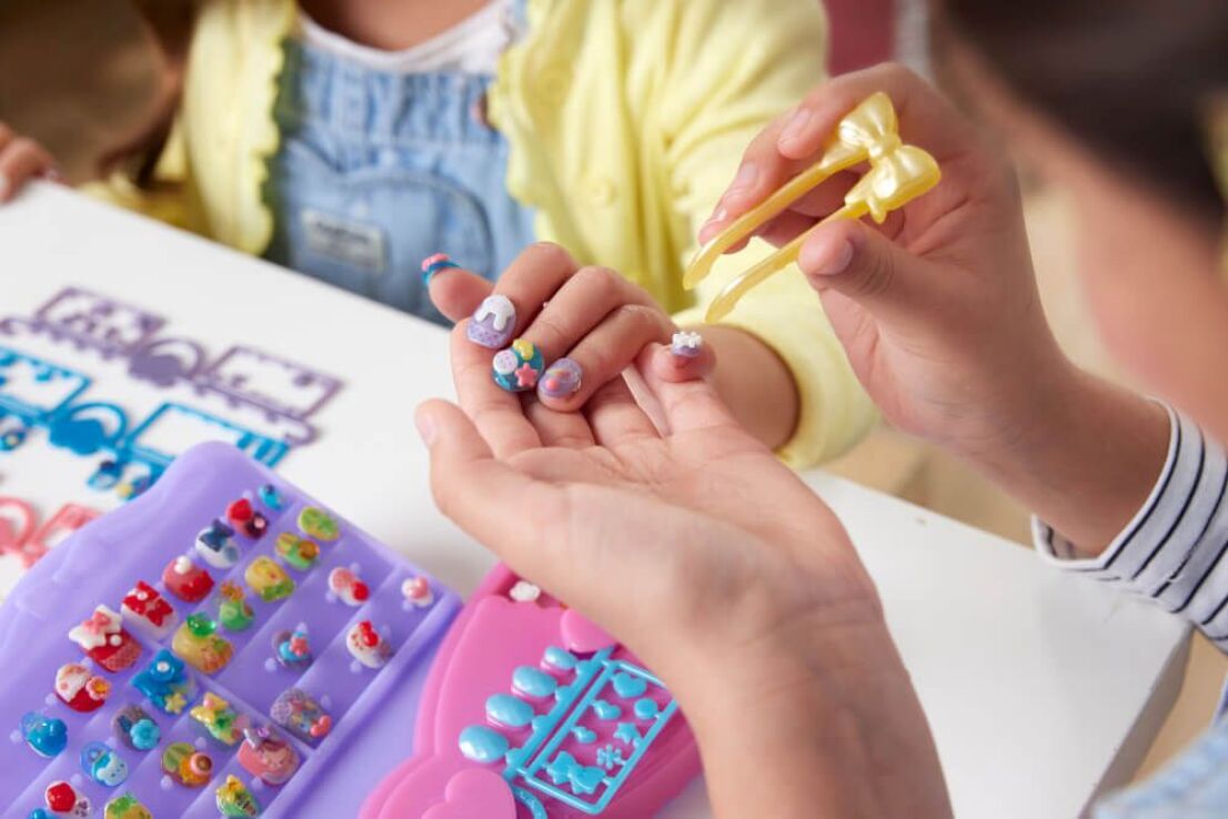 Aquabeads Nail Studio (35027) (3)