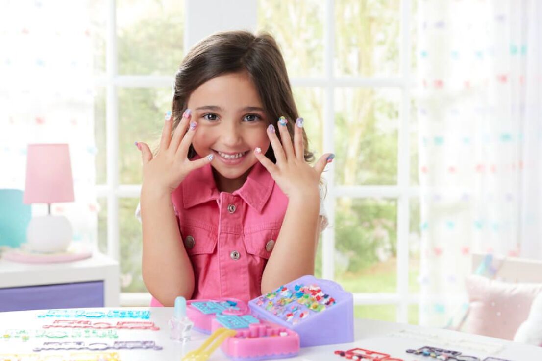 Aquabeads Nail Studio (35027) (4)