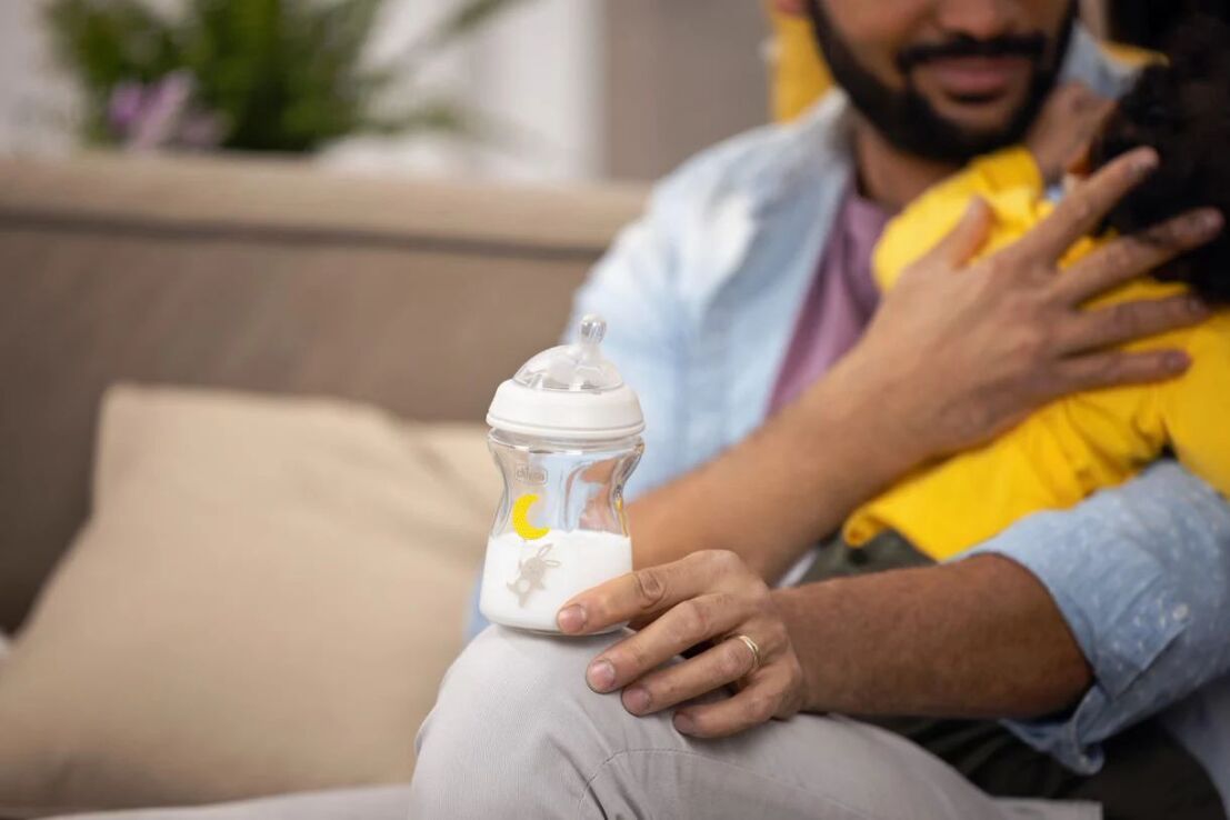 Chicco Μπιμπερό Γυάλινο Natural Feeling 250ml ΘΣ 0Μ+ (A50-81221-30) (2)