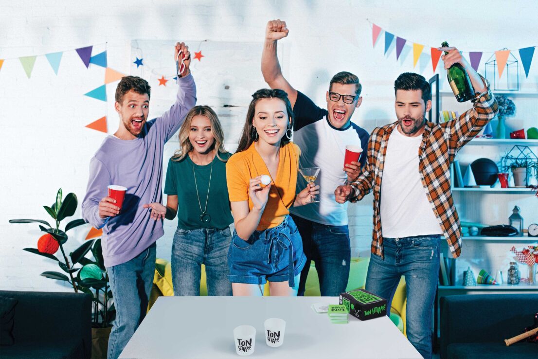 Επιτραπέζιο Wasted 2-18+ (1040-25600) (3)